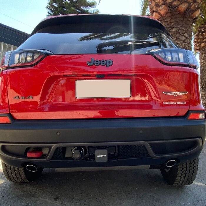 Alternative view of Enganche Americano - Jeep New Cherokee (2014 -)