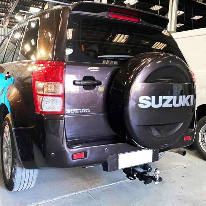 Alternative view of Enganche Americano - Suzuki New Grand Nomade